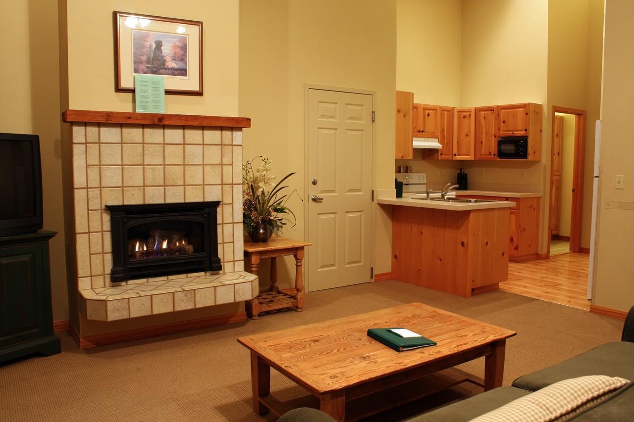 Mountain Lake Lodge Woods Bay 외부 사진
