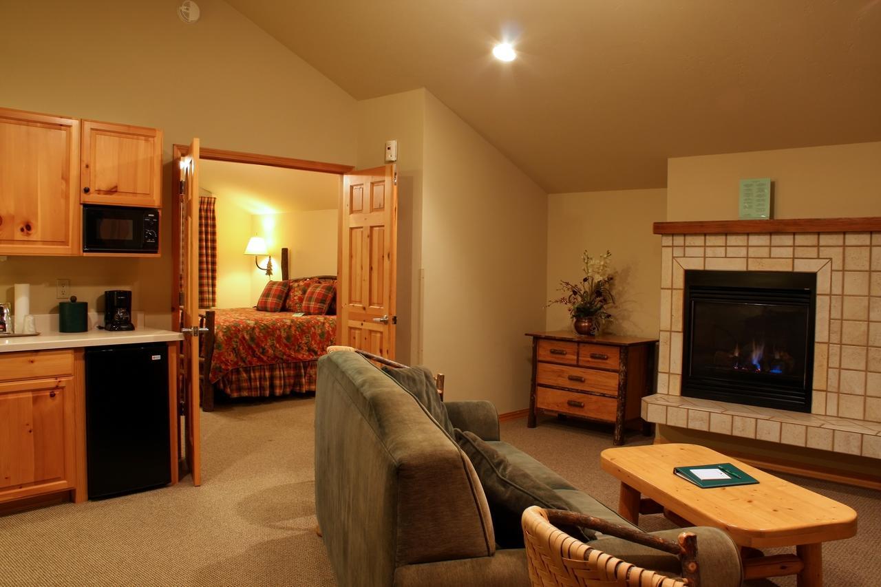 Mountain Lake Lodge Woods Bay 외부 사진